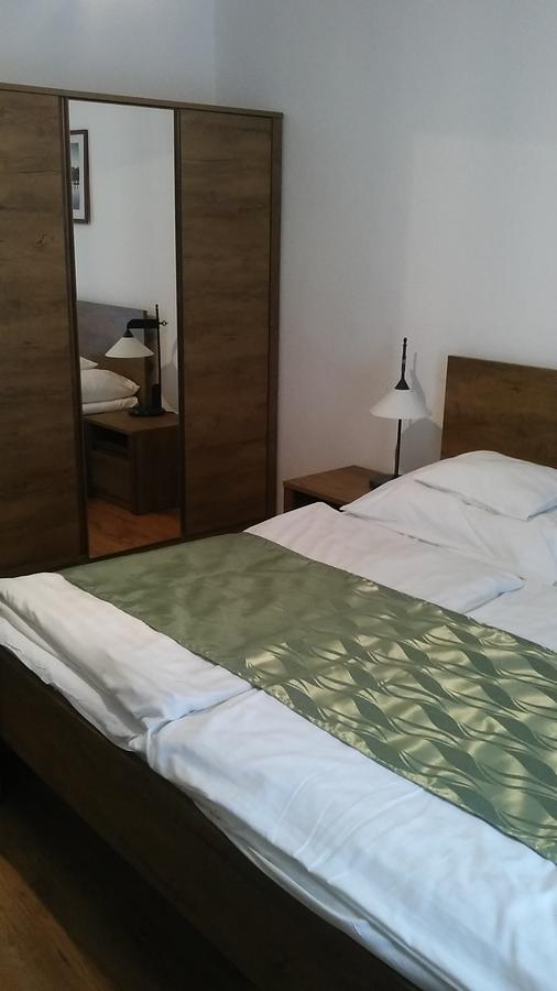 Siesta Club Apartman Harkány Εξωτερικό φωτογραφία