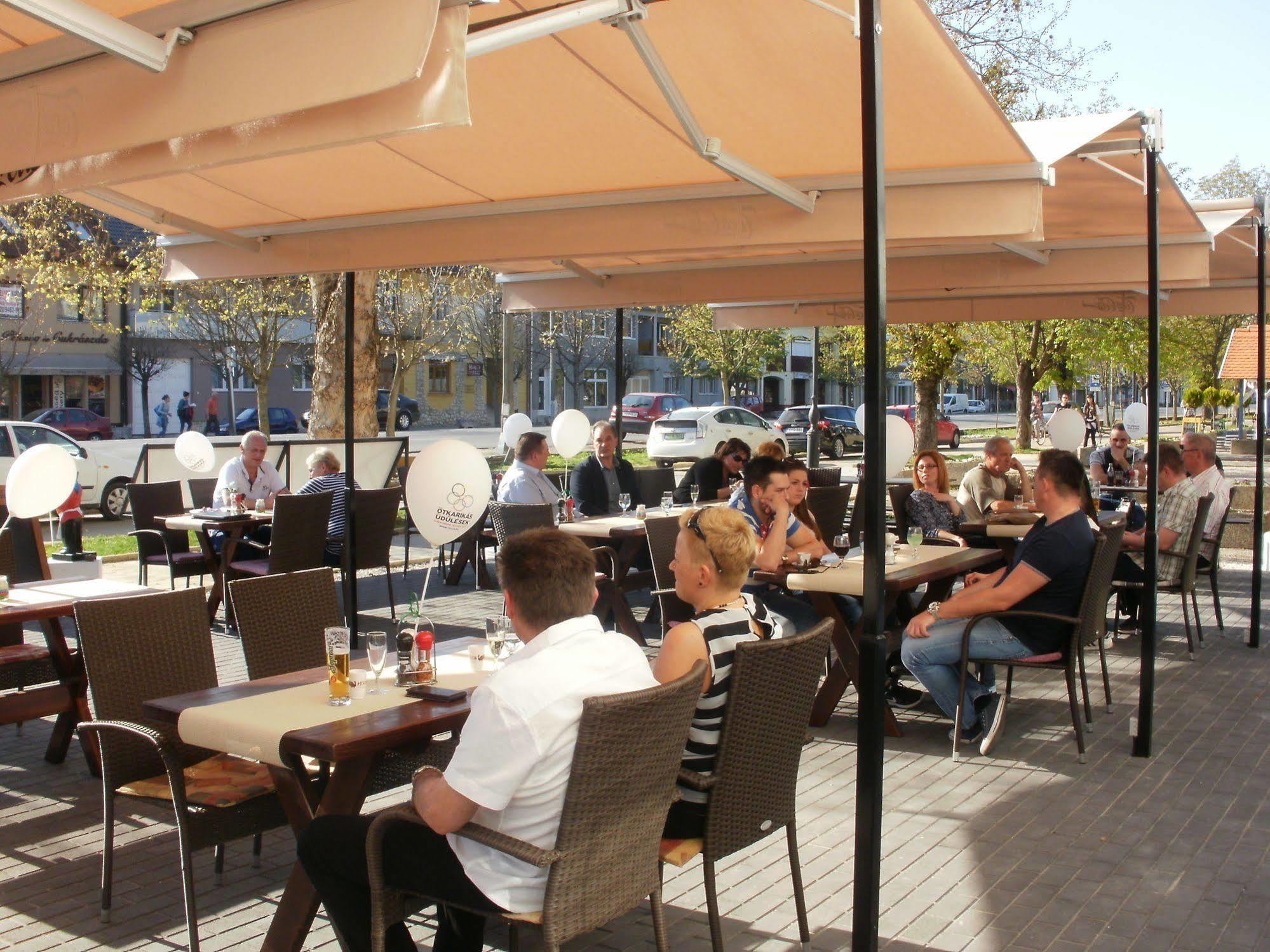 Siesta Club Apartman Harkány Εξωτερικό φωτογραφία